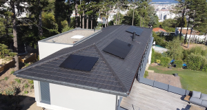 Installation de 6 panneaux photovoltaïques sur maison